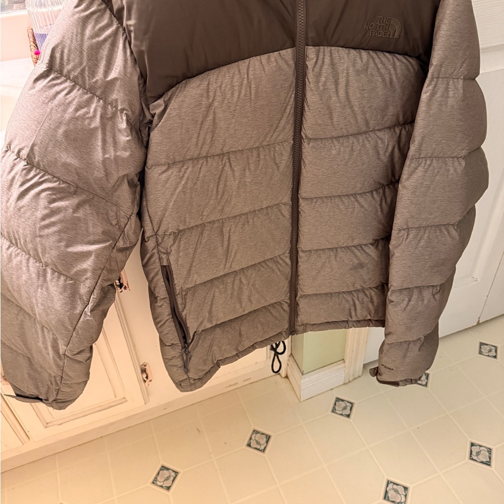 The North Face Men's retro Charcoal Puffer Jacket